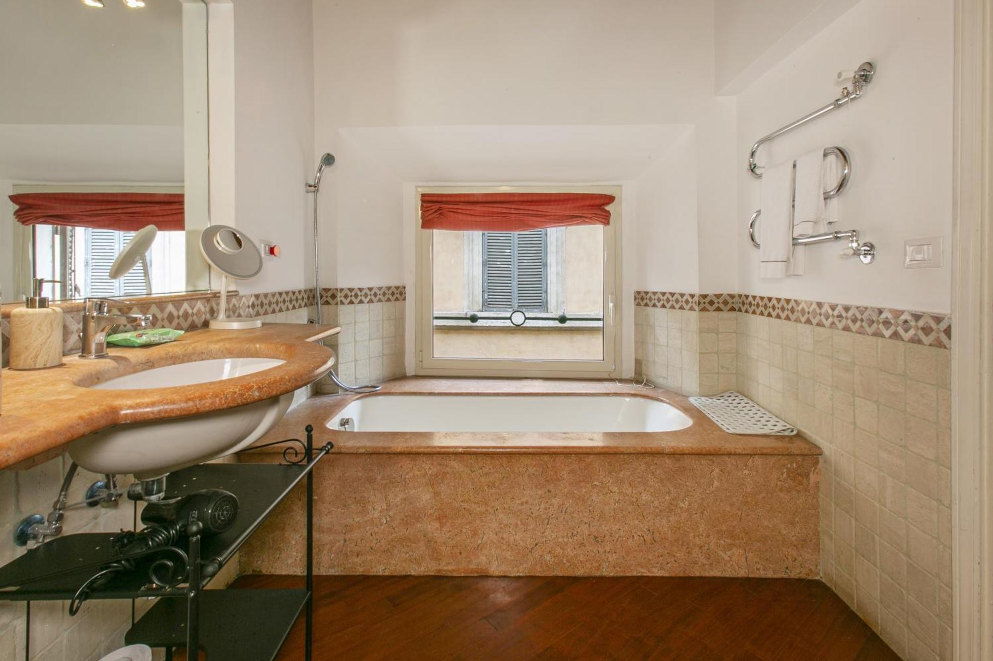 Pantheon Palazzo Nari Apartment Rome Bagian luar foto
